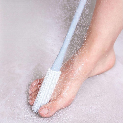 Long-handled rubber shower brush for feet